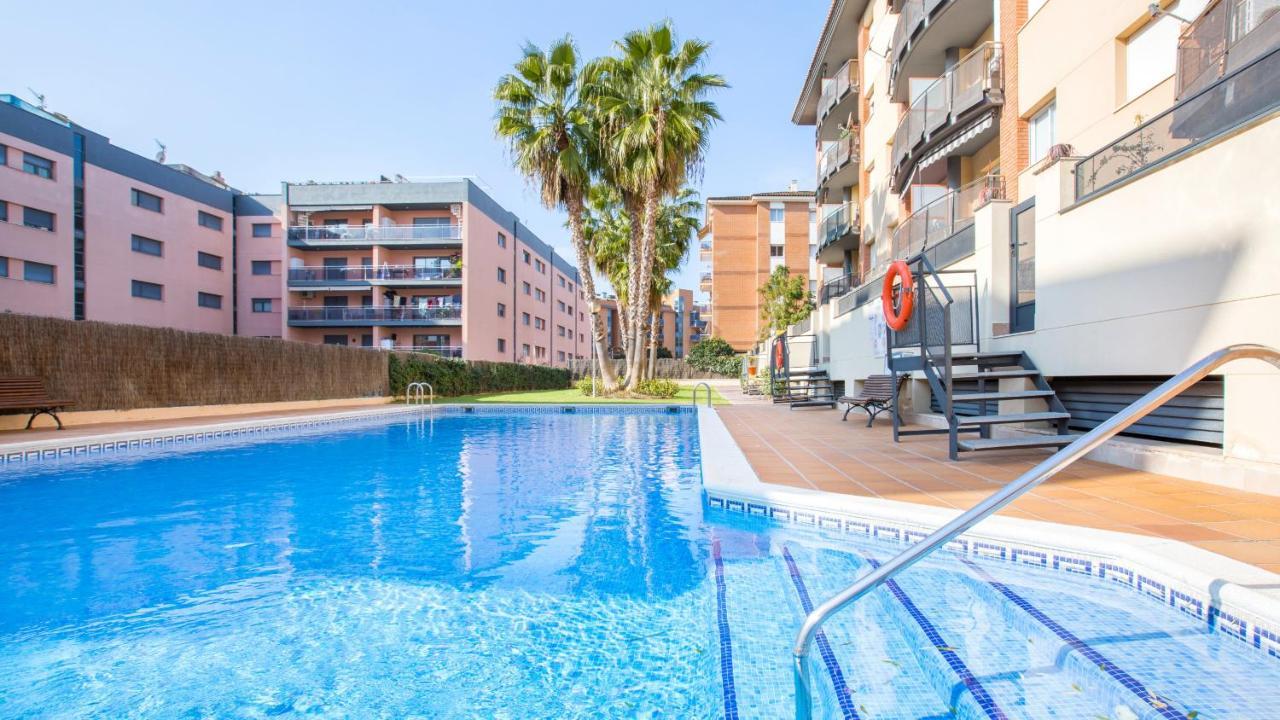 2P-53 - Lloret De Mar Exteriör bild