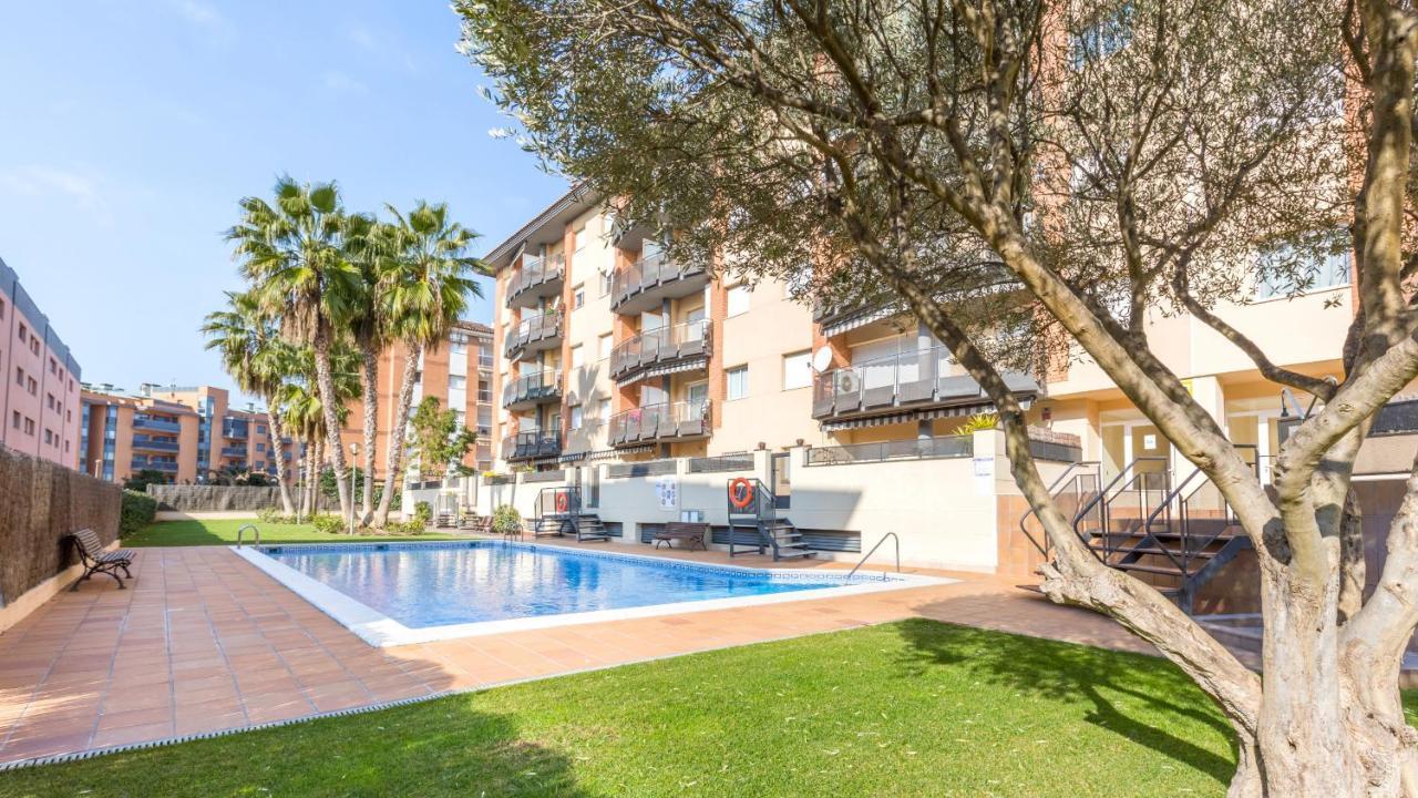 2P-53 - Lloret De Mar Exteriör bild
